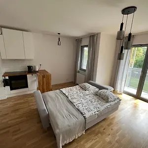 Modern Studio 1.6km From Main Train Station Kraków