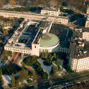 Klimatyczne Mieszkanie W Doskonalej Lokalizacji Warszawa
